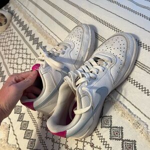 Nike Women's White and Pink Sneakers